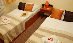 Classic egyágyas szoba - Hotel Phőnix Tiszaújváros